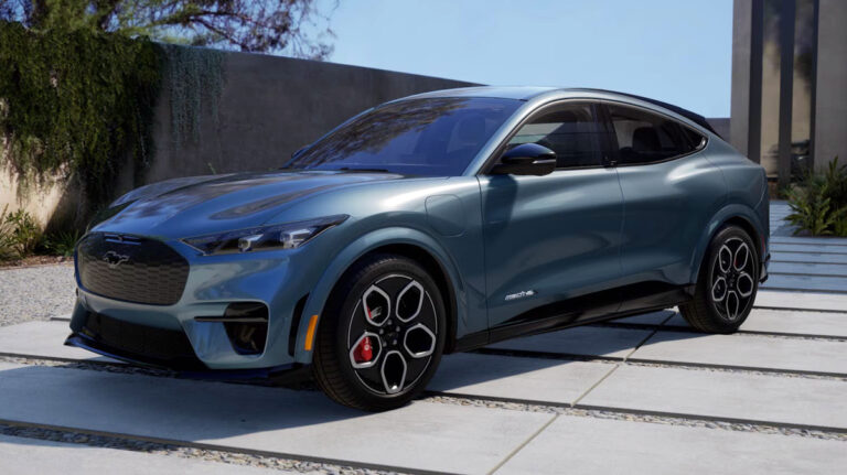2024 Ford Mustang Mach-E GT