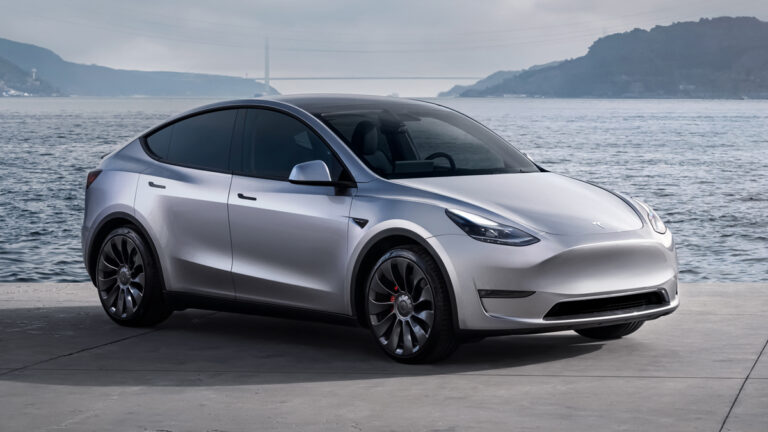 2024 Tesla Model Y Long Range AWD