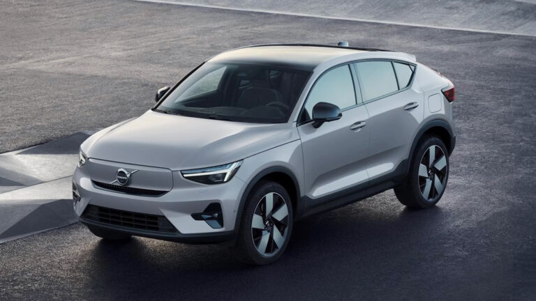 2024 Volvo C40 Recharge